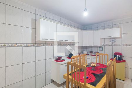 Casa à venda com 250m², 2 quartos e 2 vagas Casa à venda com 250m², 2 quartos e 2 vagasCozinha