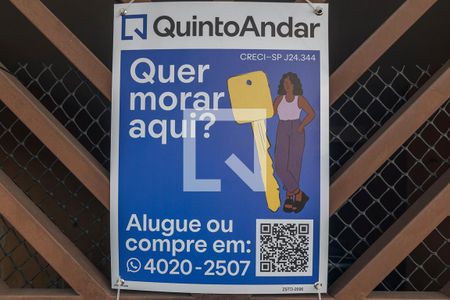 Casa à venda com 250m², 2 quartos e 2 vagas Casa à venda com 250m², 2 quartos e 2 vagasPlaca