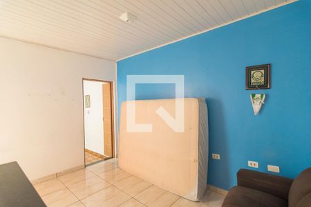 Casa à venda com 250m², 2 quartos e 2 vagas Casa à venda com 250m², 2 quartos e 2 vagasSala Edícula