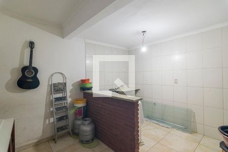 Casa à venda com 250m², 2 quartos e 2 vagas Casa à venda com 250m², 2 quartos e 2 vagasQuarto de Serviço