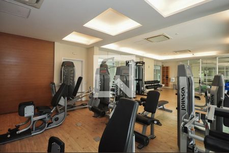 Apartamento à venda com 65m², 1 quarto e 2 vagas Apartamento à venda com 65m², 1 quarto e 2 vagasÁrea comum - Academia