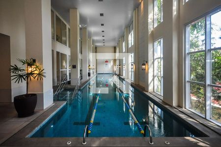 Apartamento à venda com 65m², 1 quarto e 2 vagas Apartamento à venda com 65m², 1 quarto e 2 vagasPiscina Coberta