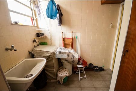 Apartamento à venda com 66m², 2 quartos e 1 vagaÁrea de Serviço