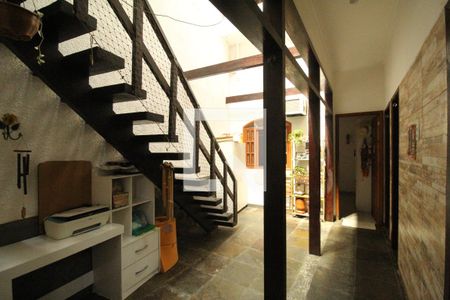 Casa à venda com 253m², 4 quartos e 1 vagaÁtrio