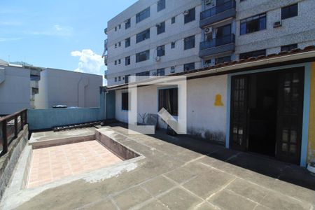 Casa à venda com 253m², 4 quartos e 1 vagaTerraço