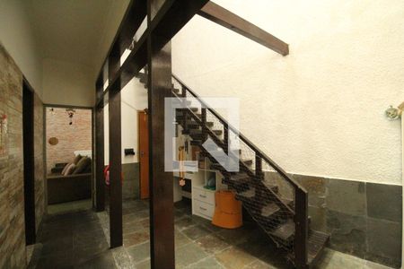 Casa à venda com 253m², 4 quartos e 1 vagaÁtrio