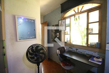 Casa à venda com 253m², 4 quartos e 1 vagaSuíte