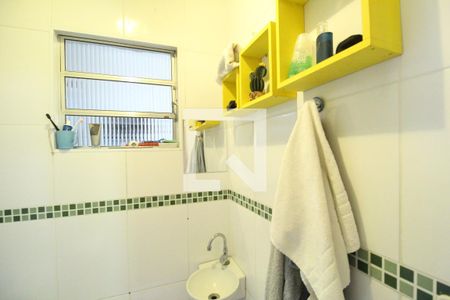 Casa à venda com 253m², 4 quartos e 1 vagaBanheiro da suíte