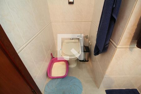 Casa à venda com 118m², 3 quartos e 2 vagasBanheiro Social