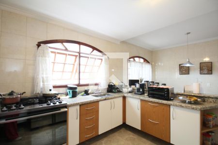 Casa à venda com 118m², 3 quartos e 2 vagasCozinha