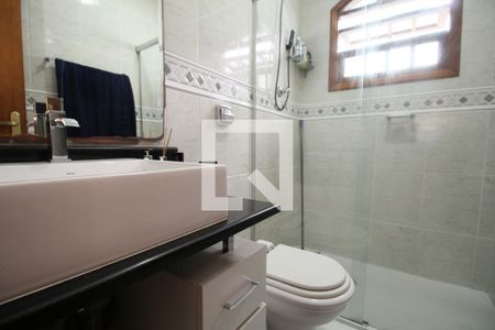 Casa à venda com 118m², 3 quartos e 2 vagasBanheiro Social