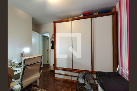 Apartamento à venda com 126m², 3 quartos e 2 vagas Apartamento à venda com 126m², 3 quartos e 2 vagasQuarto 2
