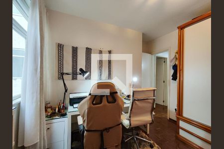 Apartamento à venda com 126m², 3 quartos e 2 vagas Apartamento à venda com 126m², 3 quartos e 2 vagasQuarto 2