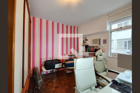 Apartamento à venda com 126m², 3 quartos e 2 vagas Apartamento à venda com 126m², 3 quartos e 2 vagasQuarto 2