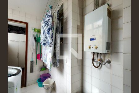 Apartamento à venda com 126m², 3 quartos e 2 vagas Apartamento à venda com 126m², 3 quartos e 2 vagasÁrea de Serviço