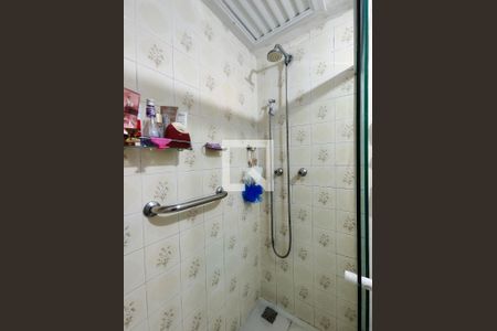 Apartamento à venda com 126m², 3 quartos e 2 vagas Apartamento à venda com 126m², 3 quartos e 2 vagasBanheiro da Suíte