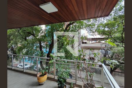 Apartamento à venda com 126m², 3 quartos e 2 vagas Apartamento à venda com 126m², 3 quartos e 2 vagasVista da Suíte