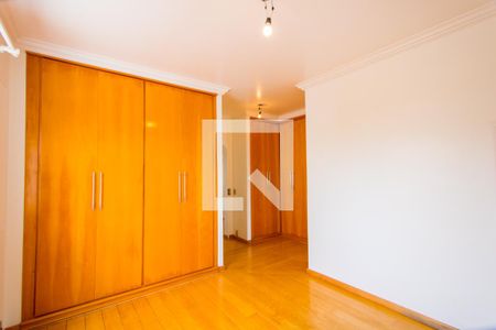 Apartamento à venda com 137m², 4 quartos e 2 vagas Apartamento à venda com 137m², 4 quartos e 2 vagasQuarto 1 - Suíte