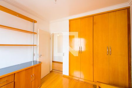 Apartamento à venda com 137m², 4 quartos e 2 vagas Apartamento à venda com 137m², 4 quartos e 2 vagasQuarto 2