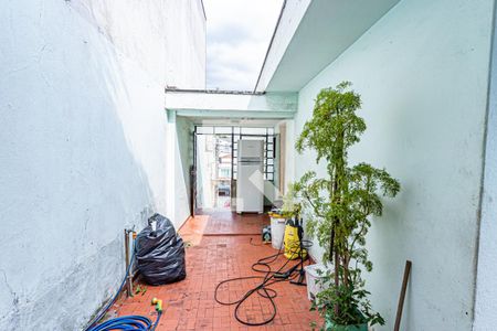 Casa à venda com 202m², 3 quartos e 2 vagas Casa à venda com 202m², 3 quartos e 2 vagasCorredor