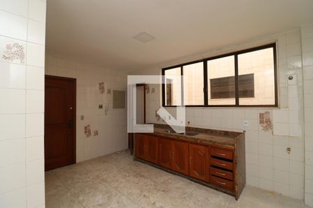 Apartamento à venda com 135m², 3 quartos e 2 vagasCozinha