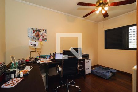 Apartamento à venda com 168m², 4 quartos e 2 vagas Apartamento à venda com 168m², 4 quartos e 2 vagasQuarto 4