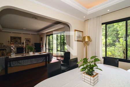 Apartamento à venda com 168m², 4 quartos e 2 vagas Apartamento à venda com 168m², 4 quartos e 2 vagasSala de Jantar