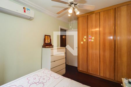 Apartamento à venda com 168m², 4 quartos e 2 vagas Apartamento à venda com 168m², 4 quartos e 2 vagasQuarto 3