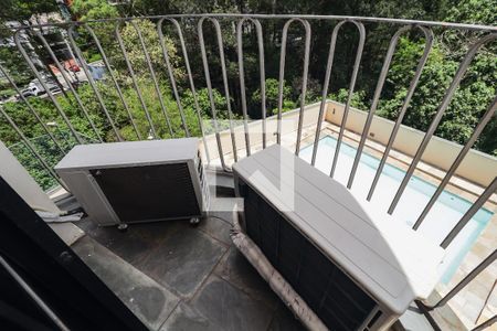 Apartamento à venda com 168m², 4 quartos e 2 vagas Apartamento à venda com 168m², 4 quartos e 2 vagasQuarto 3