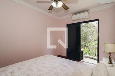 Apartamento à venda com 168m², 4 quartos e 2 vagas Apartamento à venda com 168m², 4 quartos e 2 vagasSuíte