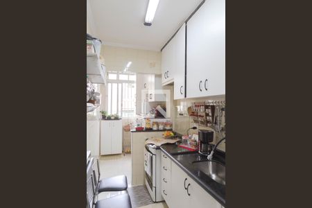 Apartamento à venda com 82m², 2 quartos e 1 vaga Apartamento à venda com 82m², 2 quartos e 1 vagaCozinha