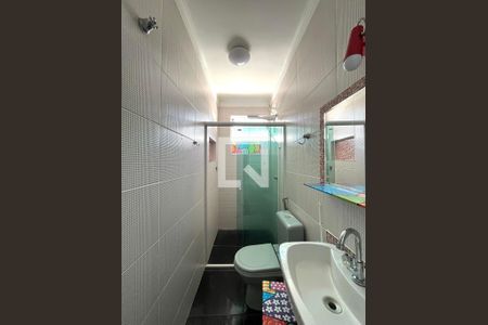 Banheiro da Suíte 1 de casa para alugar com 3 quartos, 200m² em Vila Guarani (zona Sul), São Paulo