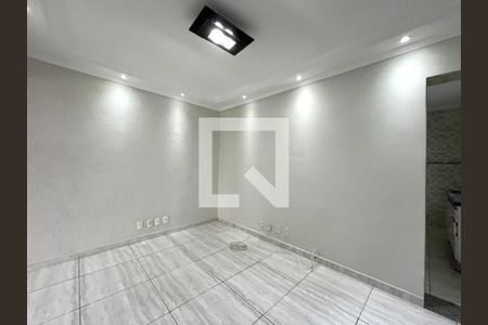 Sala de casa para alugar com 3 quartos, 200m² em Vila Guarani (zona Sul), São Paulo