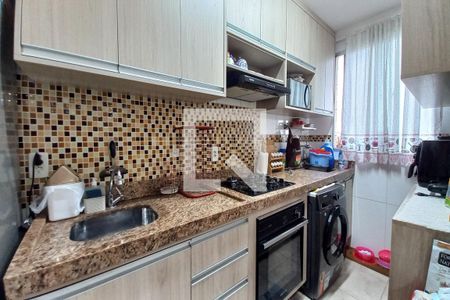 Apartamento à venda com 69m², 3 quartos e 2 vagas Apartamento à venda com 69m², 3 quartos e 2 vagasCozinha e Área de Serviço
