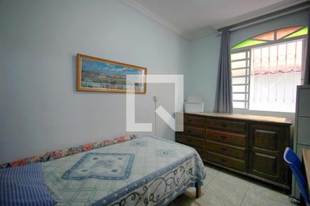 Casa à venda com 190m², 4 quartos e 1 vagaQuarto 4