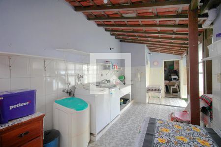 Casa à venda com 190m², 4 quartos e 1 vagaÁrea de Serviço