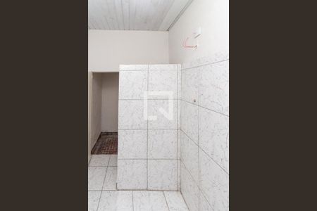 Banheiro de casa para alugar com 1 quarto, 80m² em Vila Maria Alta, São Paulo