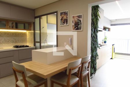 Apartamento à venda com 154m², 3 quartos e 2 vagasCozinha