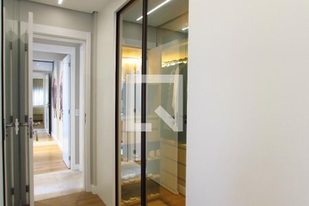 Apartamento à venda com 154m², 3 quartos e 2 vagasCloset Suíte Master