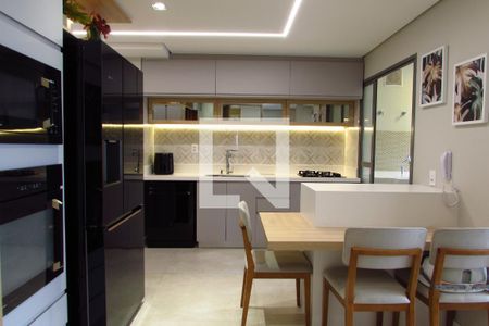 Apartamento à venda com 154m², 3 quartos e 2 vagasCozinha