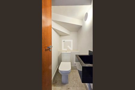 Casa à venda com 160m², 3 quartos e 2 vagas Casa à venda com 160m², 3 quartos e 2 vagasLavabo