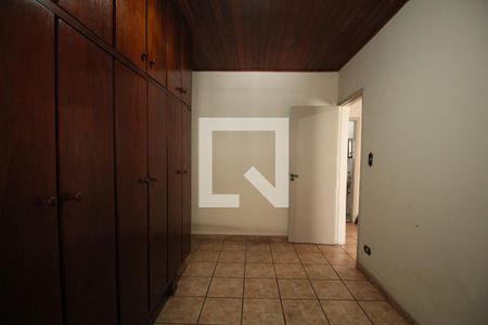 Casa à venda com 250m², 3 quartos e 3 vagasQuarto 