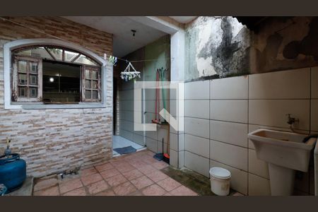 Casa à venda com 140m², 2 quartos e 2 vagas Casa à venda com 140m², 2 quartos e 2 vagasÁrea de Serviço