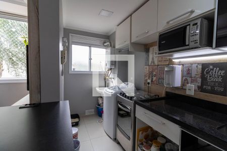 Apartamento à venda com 45m², 2 quartos e 1 vaga Apartamento à venda com 45m², 2 quartos e 1 vagaCozinha e Área de Serviço