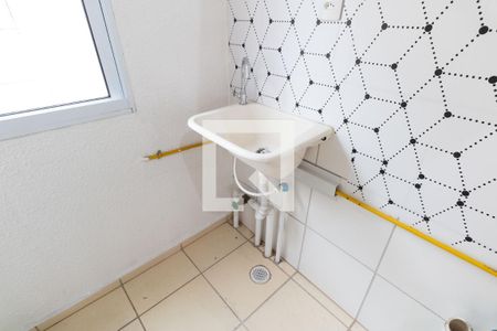 Apartamento para alugar com 44m², 2 quartos e 1 vaga Apartamento para alugar com 44m², 2 quartos e 1 vagaCozinha e Área de Serviço