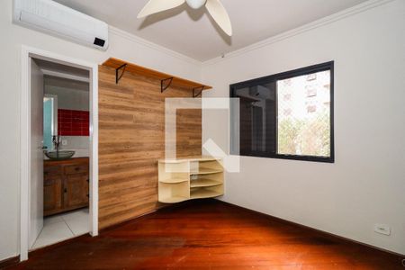 Apartamento à venda com 100m², 3 quartos e 3 vagas Apartamento à venda com 100m², 3 quartos e 3 vagasSuíte
