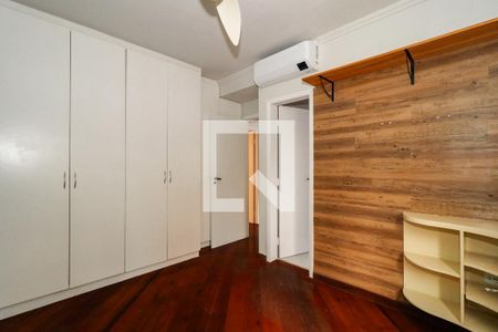 Apartamento à venda com 100m², 3 quartos e 3 vagas Apartamento à venda com 100m², 3 quartos e 3 vagasSuíte