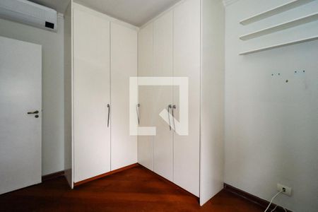 Apartamento à venda com 100m², 3 quartos e 3 vagas Apartamento à venda com 100m², 3 quartos e 3 vagasQuarto 3