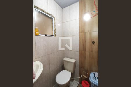 Casa à venda com 280m², 6 quartos e 4 vagasBanheiro 2