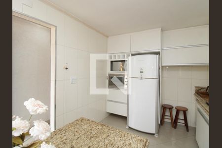 Casa à venda com 280m², 6 quartos e 4 vagasCozinha 3